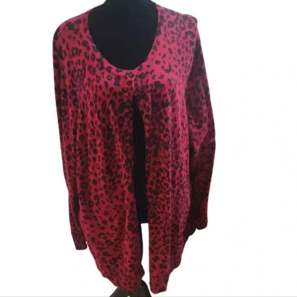 Croft&Barrow Red/Black Leopard Cardigan - Picture 3 of 9